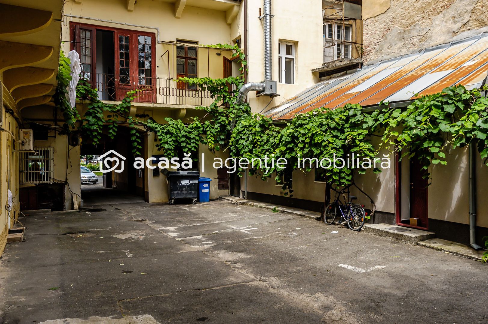 Închiriat! Spațiu comercial ultracentral, zona Teatru. - Poză 3