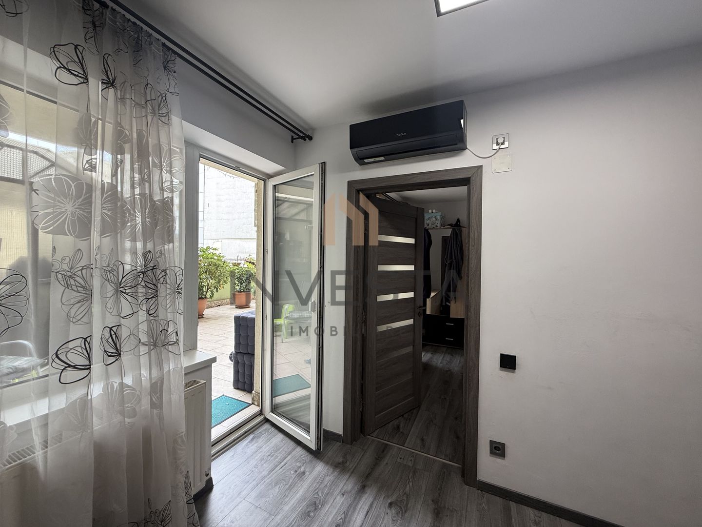 Apartament complet mobilat, cu terasă generoasă 25 mp, în Mărăști! - Poză 3