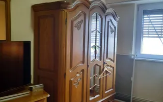 Apartament 3  cam Pta Centrala,et 4/7 - Poză 17