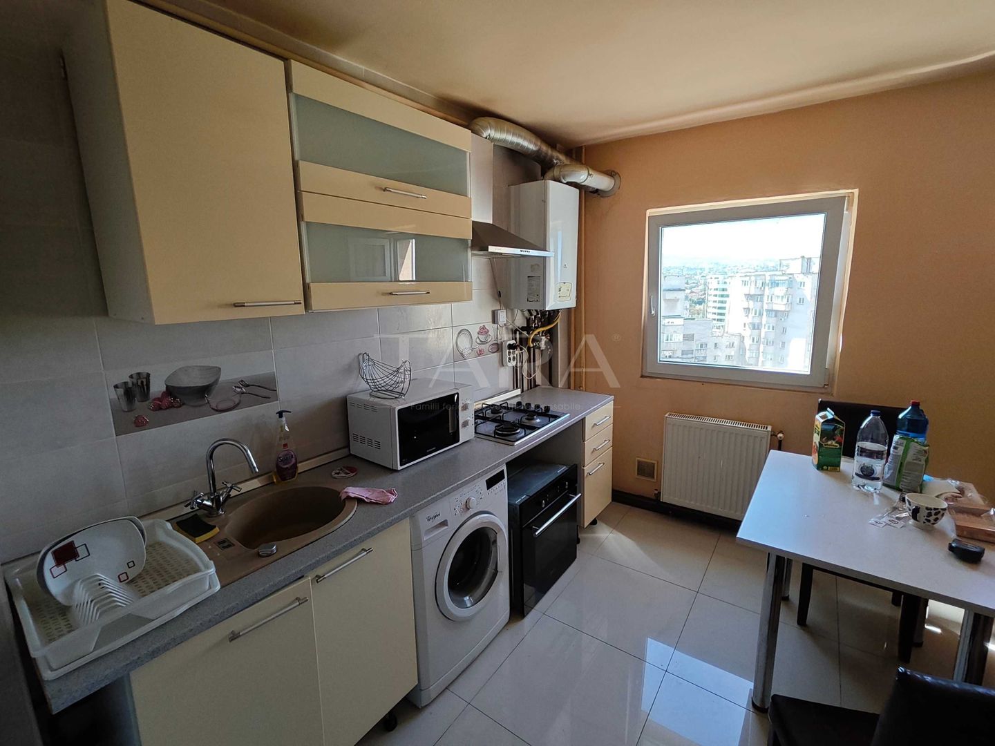 Apartament cu 2 camere decomandate, panoramă deosebită, zona Cinema Mă - Poză 3