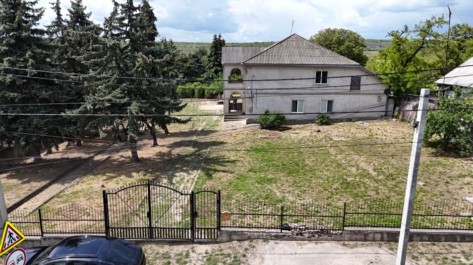 Spre vânzare I Teren pentru construcții I 21,22ari
Prima linie I s. Peresecina - Poză 5