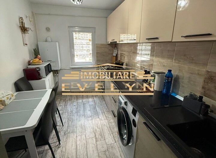Apartament 3 camere de vânzare – Zona Mall - Poză 2