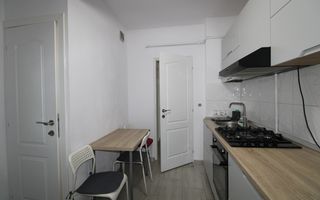 3 camere decomandate, balcon generos de 17 mp, bloc modernizat-Gh Lazăr - Poză 19