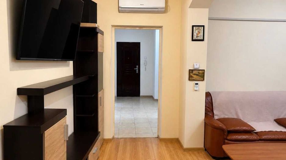 Apartament 4 camere 97 mp de vanzare, decomandat, Sebastian - Poză 4