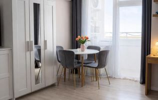 Garsoniera  moderna, complet renovata Manastur zona PIAȚA FLORA