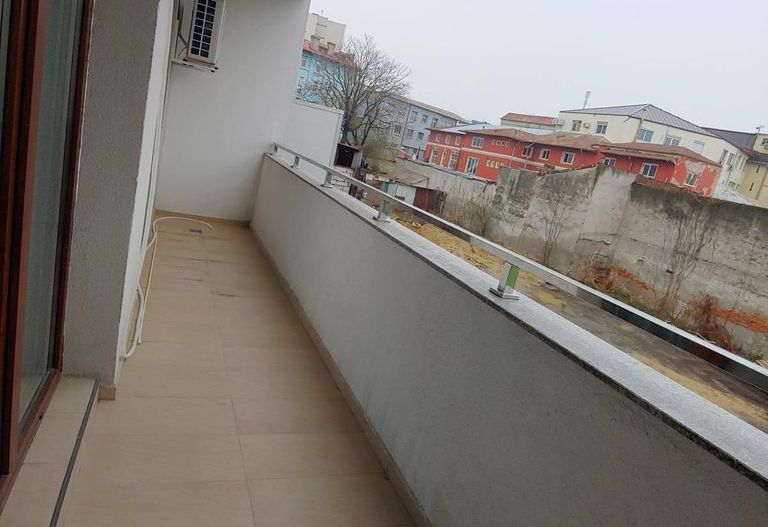 De închiriat apartament 3 camere Timpuri Noi - Poză 9