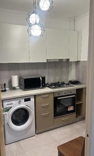 De inchiriat apartament cu 3 camere, Tineretului sector4 - Poză 8