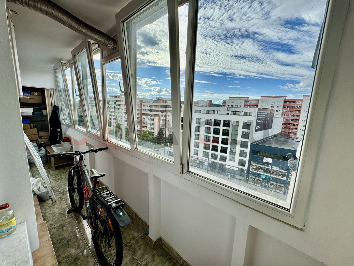 Apartament cu 3 camere, zona Big Belly / Platinia ! - Poză 11