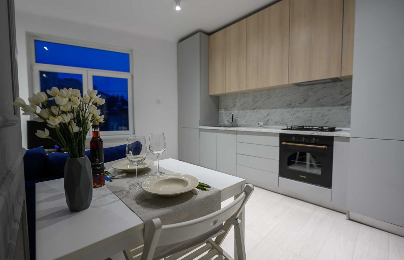 AP. 2 CAMERE MOSILOR, CURTE COMUNA, BLOC NOU, METROU 5 MINUTE - Poză 1