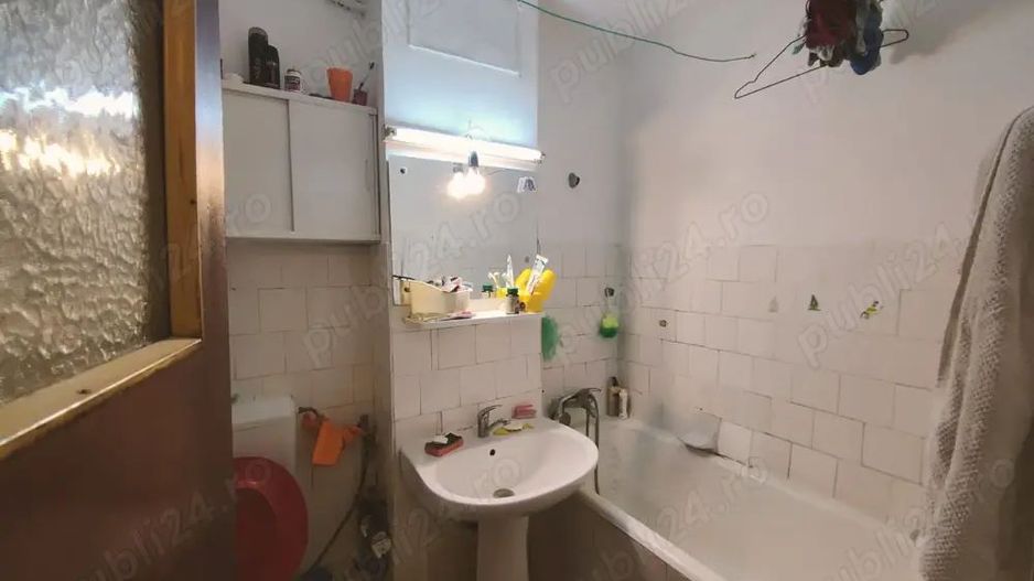 Apartament 2 camere de vânzare - Necesită renovare - Zona Ghita Șerban - Poză 3