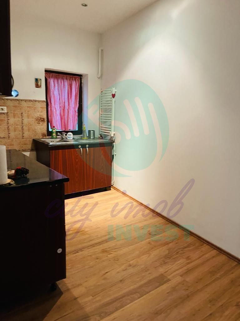 Apartament cu 2 camere - Poză 8
