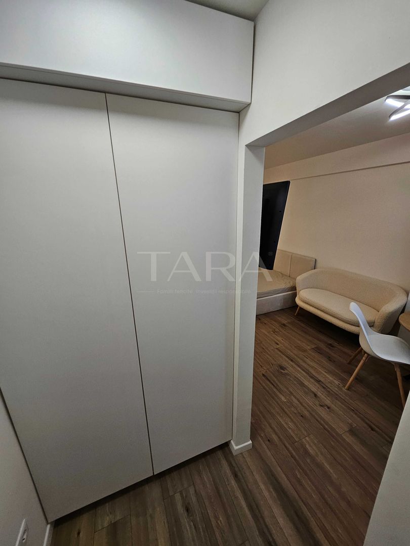 Garsonieră modernă, complet utilată, în zona Centrala - Poză 5