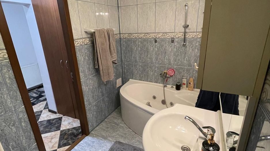 Apartament DE VANZARE 2 camere ,  Sector 6, Zona Politehnica - Poză 4
