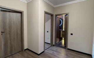 Apartament modern cu 3 camere și terasă – zona centrala, Eroilor. - Poză 3