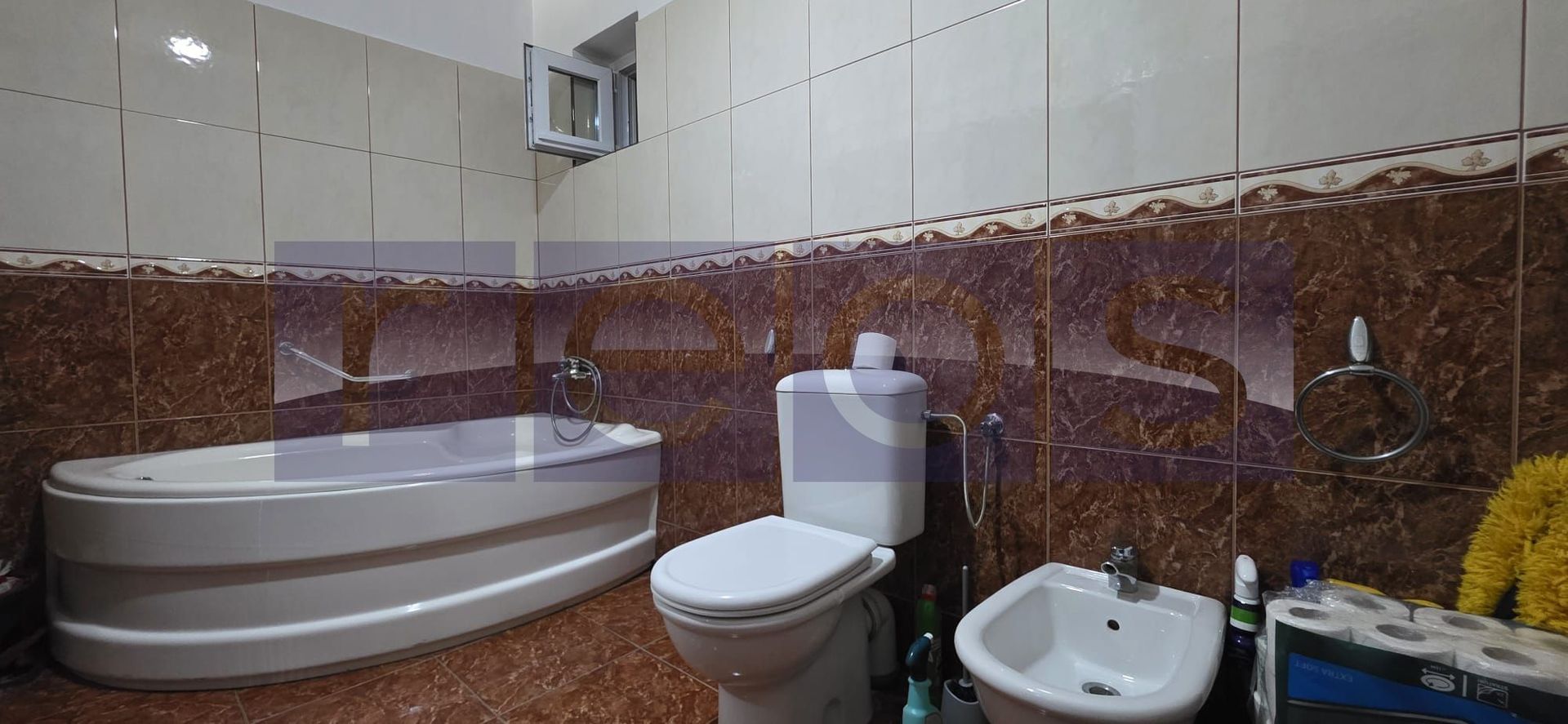 VANZARE CASA 10 CAMERE | ZONA VATRA LUMINOASA - Poză 26
