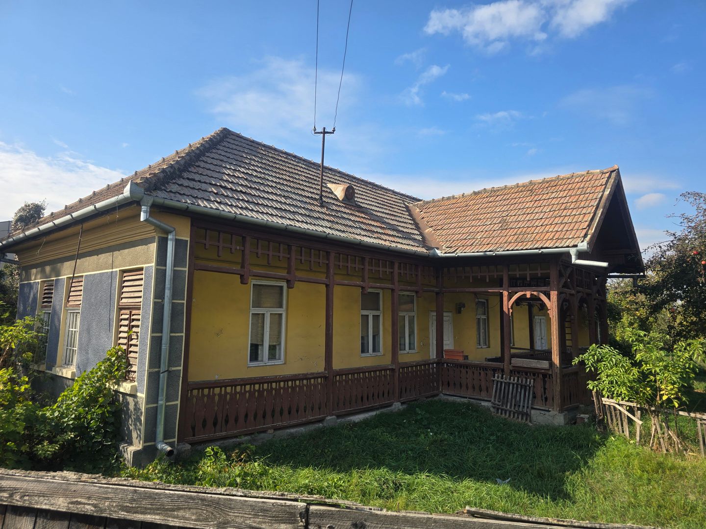 Teren intravilan 15.000 mp+casa 150mpTargu Mures,45 euro mp. - Poză 3