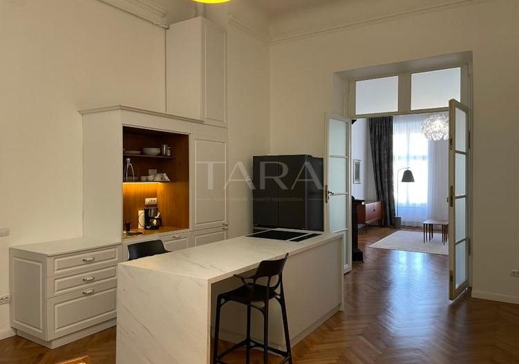 Apartament exclusivist în clădire istorică din centrul Clujului - Poză 4
