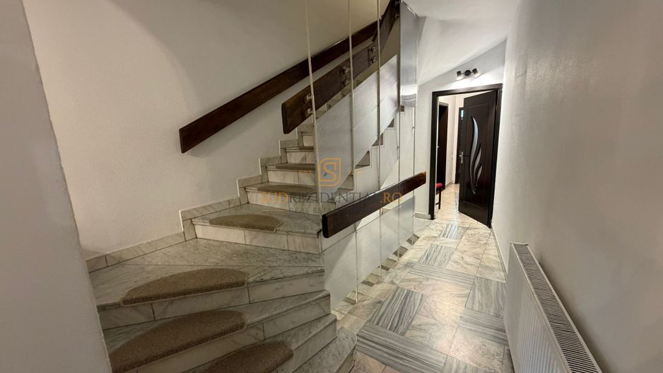 Cladire birouri ultracentral - multiple destinatii ( office/clinica ) - Poză 5