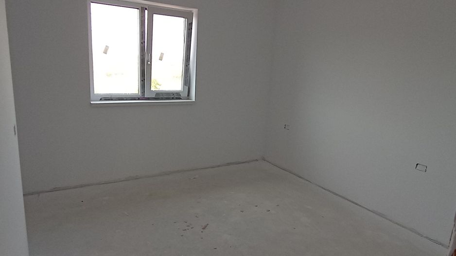 Sanandrei, Duplex pe Etaj, Drum Asflatat, Bucatarie Separata - Poză 5