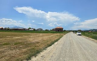 Teren intravilan de vânzare în Hărman, Brașov cu utilitati - Poză 8