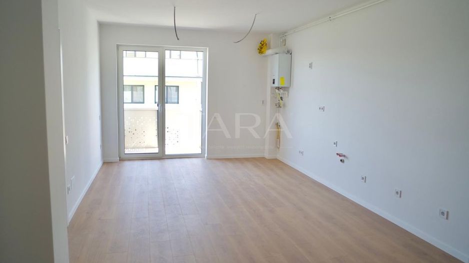 Apartament semifinisat într-un ansamblu rezidențial modern. - Poză 2