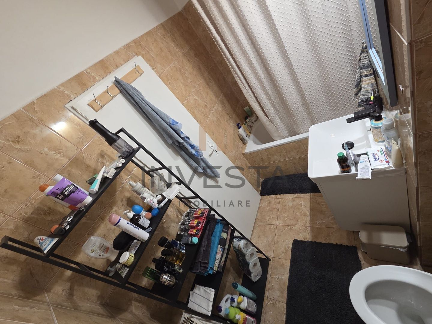 Apartament cu 1 camera decomandata, parter inalt, zona Iulius Mall! - Poză 4