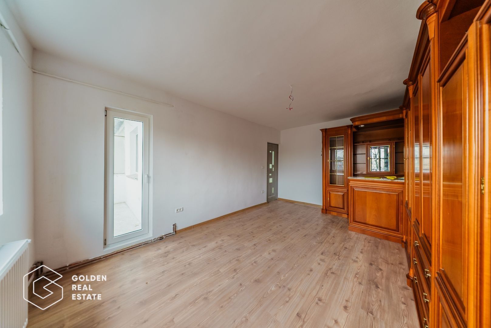 Apartament modern, 2 camere Alfa, renovat, et4, centrala, perfect pt investitie - Poză 5