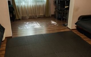 Apartament 3 camere, 80 mp, zona Podul de Piatră, mobilat și utilat - Poză 2