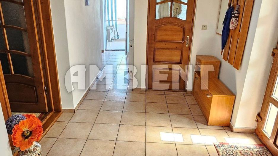 CASĂ individuală, teren 274 mp, zona CARTIER; - Poză 6