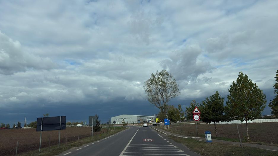 TEREN 26.500 mp -BUFTEA - INDUSTRIAL / COMERCIAL - Poză 6
