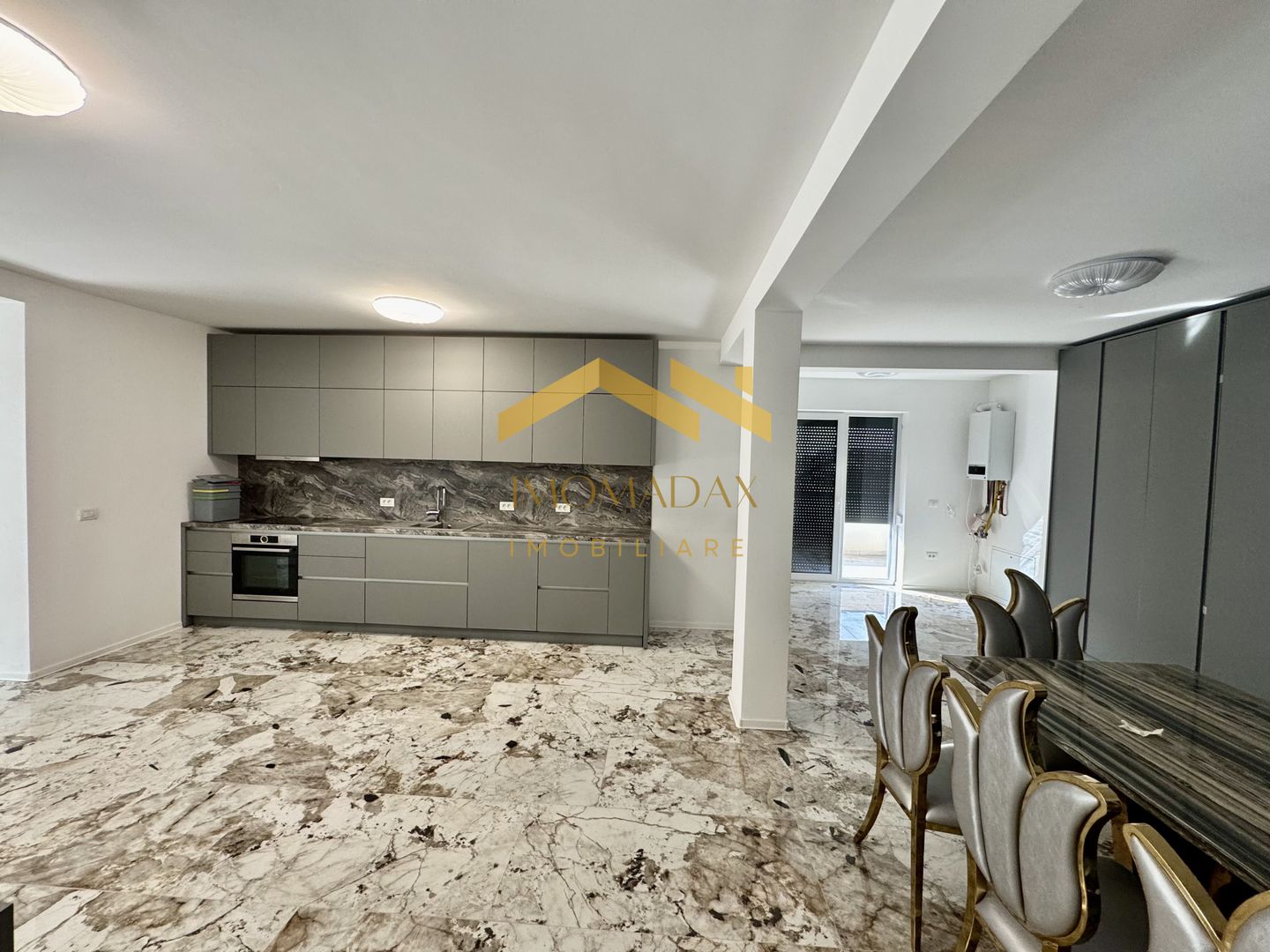 Ghiroda-Penthouse-Mobilat Complet - Poză 9