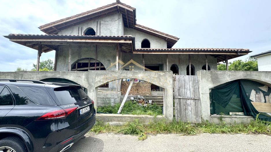 Vila cu 5 camere *616mp* / 1600mp teren / Corbeanca - Poză 1