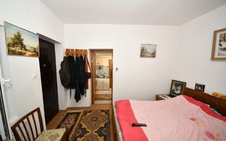 De vanzare casa cu 3 apartamente + anexa 75 mp, Comision 0% - Poză 21