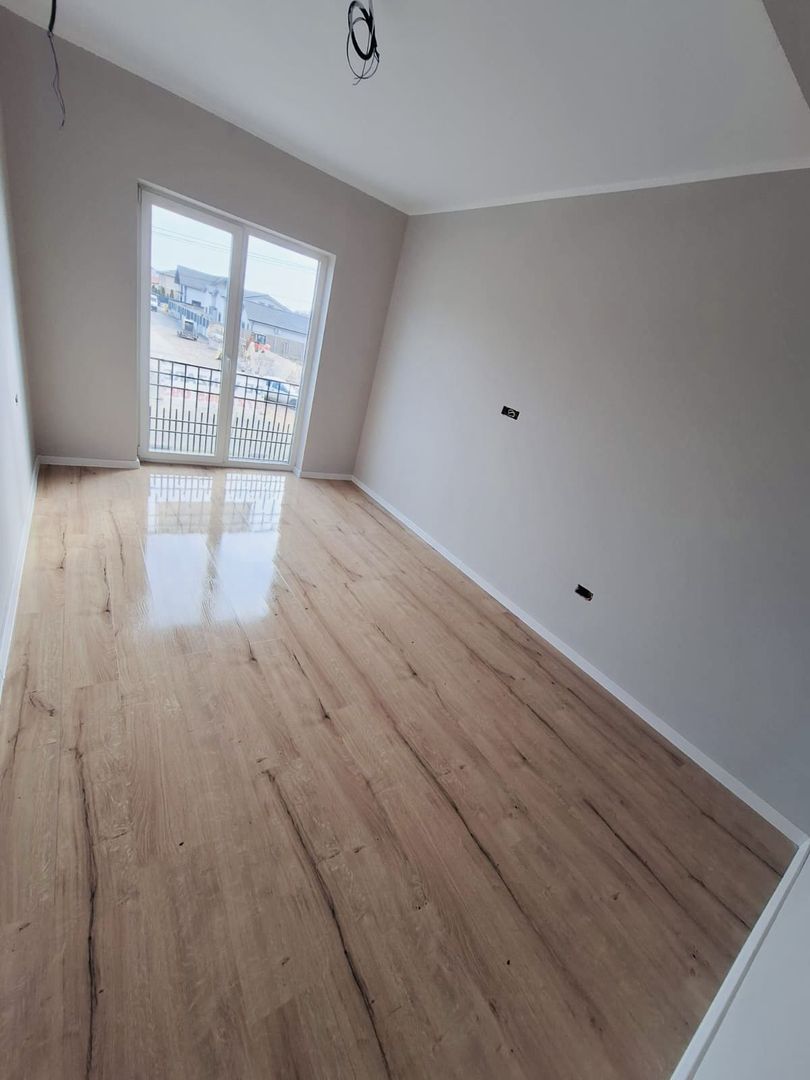 Moșnița Veche | 1/2 Duplex | 110 mp utili | Toate utilitatile|  Dormitor parter - Poză 12