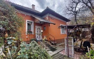 0 % comision, Casa de vanzare cu teren 547 mp, zona Cipariu-Central - Poză 2