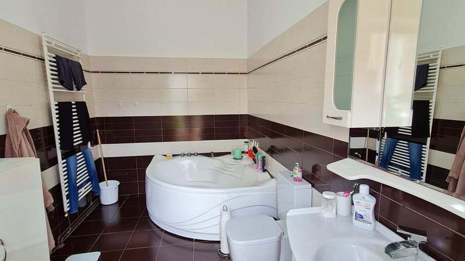 Spațiu pretabil birouri,after school,comercial,etc. - Poză 31