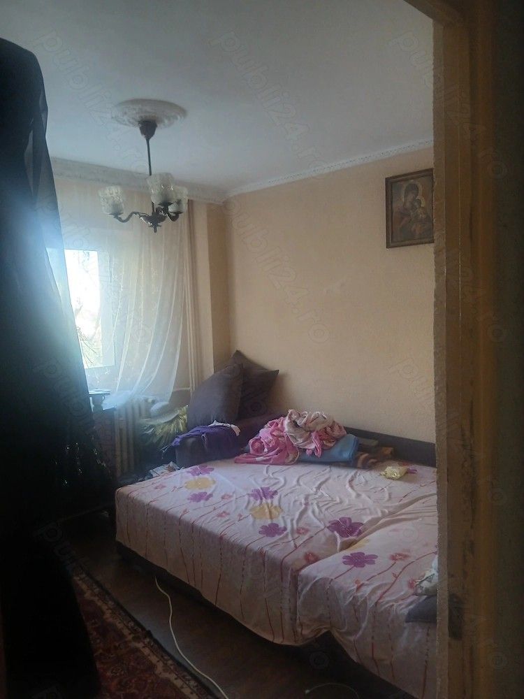Vanzare Apartament 2 camere confort 1, 55 mp, balcon termopan, bloc 1983 -Rahova - Poză 1