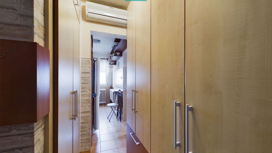 Apartament cu 3 camere zona Lebăda - Poză 8