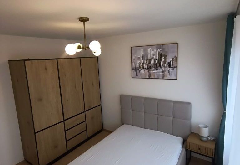 Inchiriez apartament în inima Bucureștiului - Unirii, centrală bloc - Poză 4