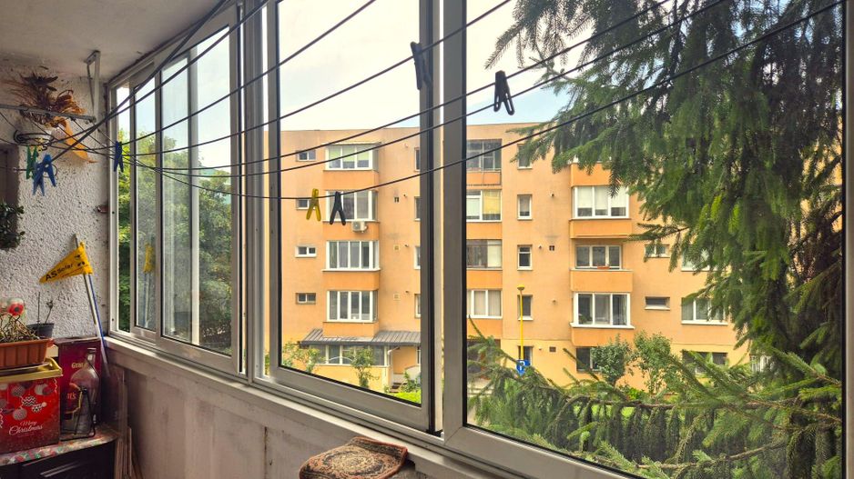 Exclusivitate- camera cu baie intr-un apartament - Poză 5