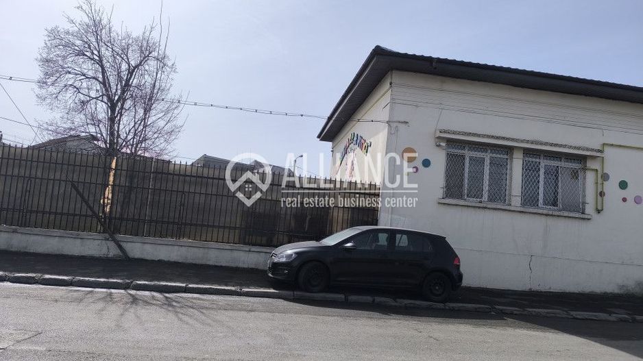 BRATIANU 2 COCOSI(COD03) - Casa si curte cu utilitati incluse ! - Poză 26