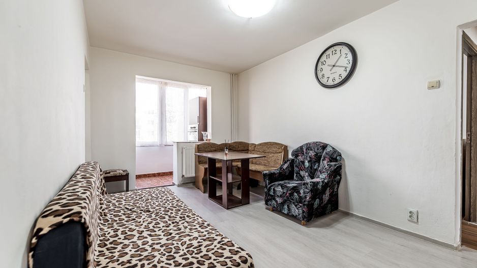 Apartament cu 3 camere, etaj 1 + loc de parcare pe Aleea Predeal - Poză 3