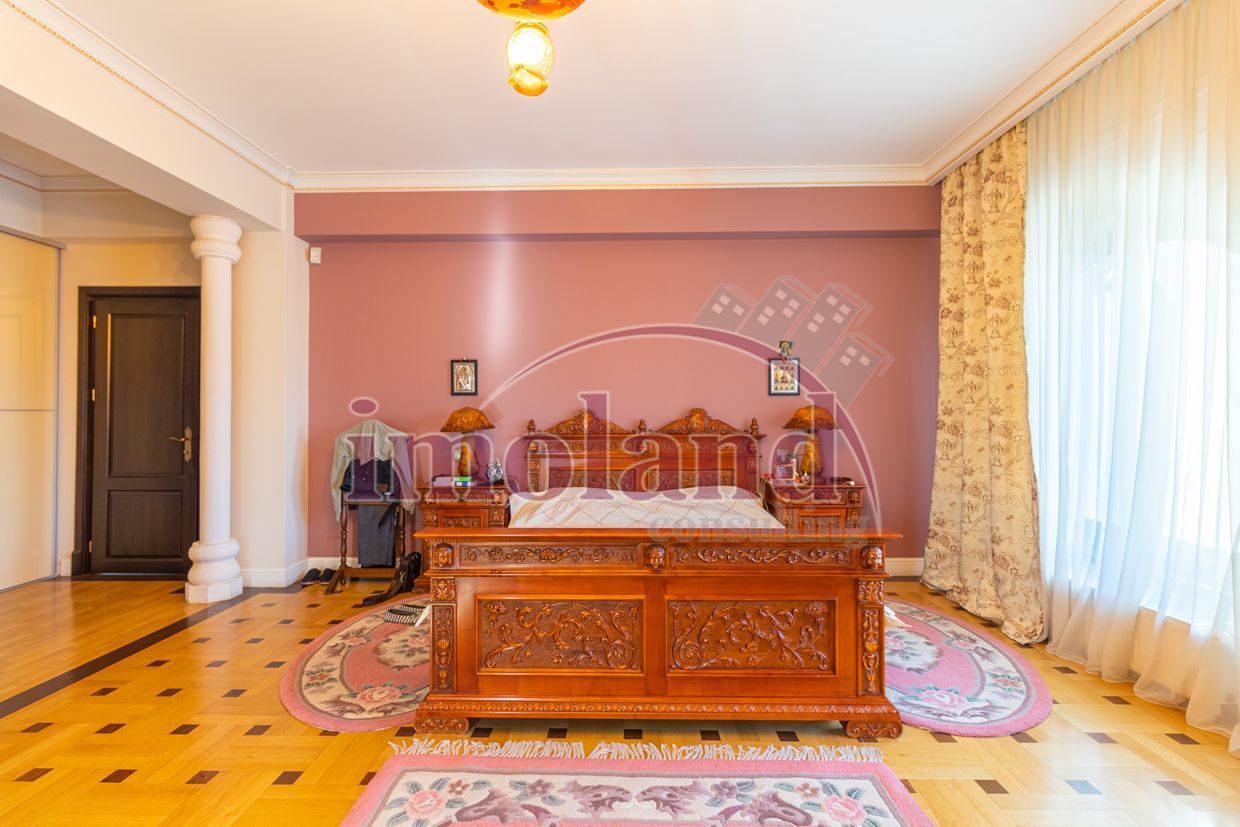 Vila cu piscina si garaj - 6 dormitoare - Pantelimon - Poză 17