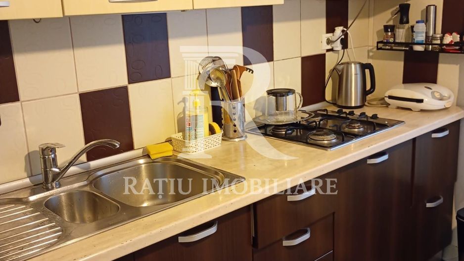Casa de vanzare 4 camere | Cartierul Oncea | Oradea | - Poză 5