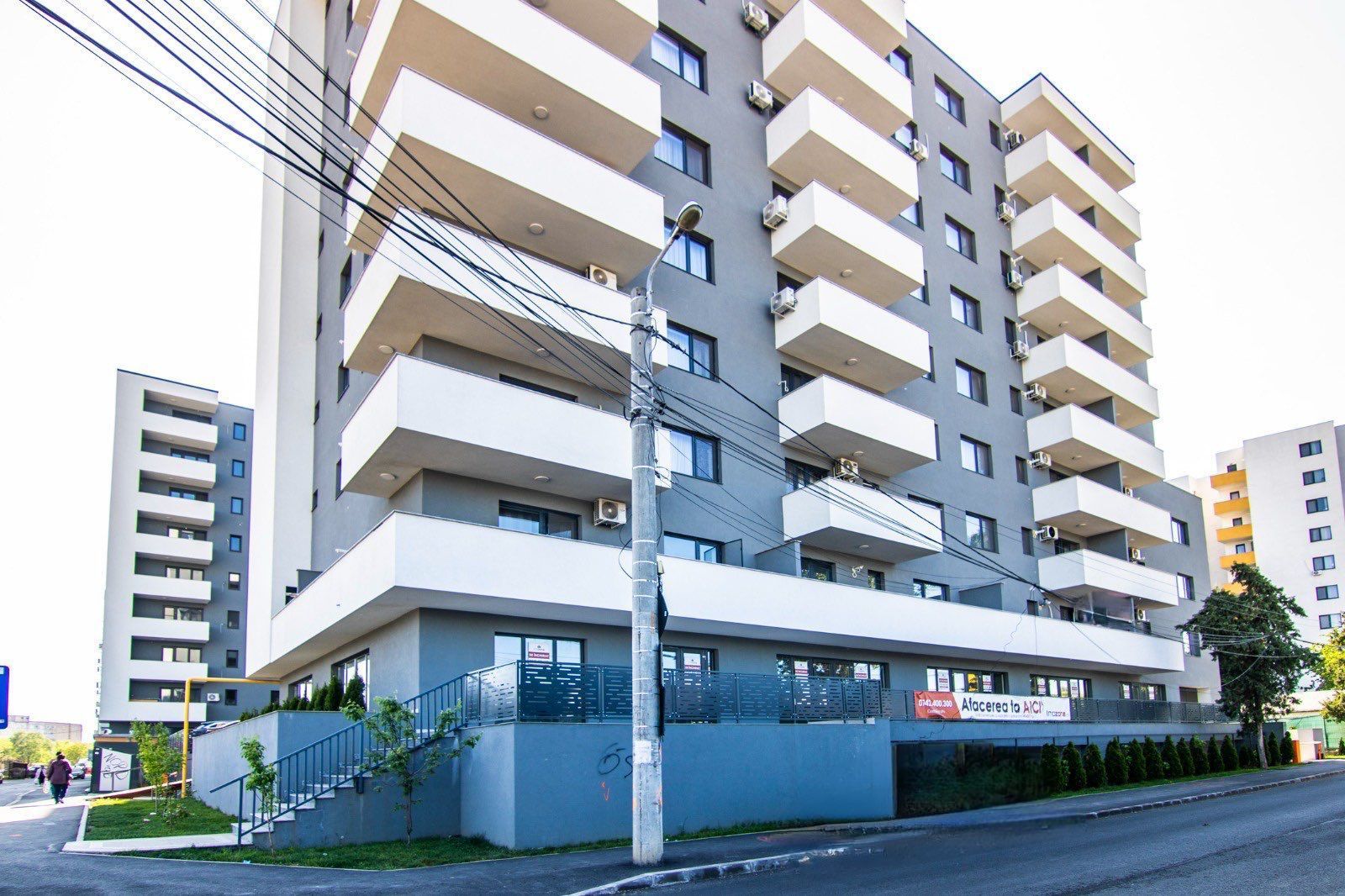 Spatiu Comercial | De Inchiariat | intre 50 mp - 400 mp | Front Stradal - Poză 7