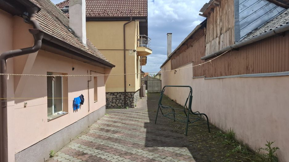 Casa - Pensiune-spatiu cazare muncitori, Turnisor - Sibiu - Poză 1