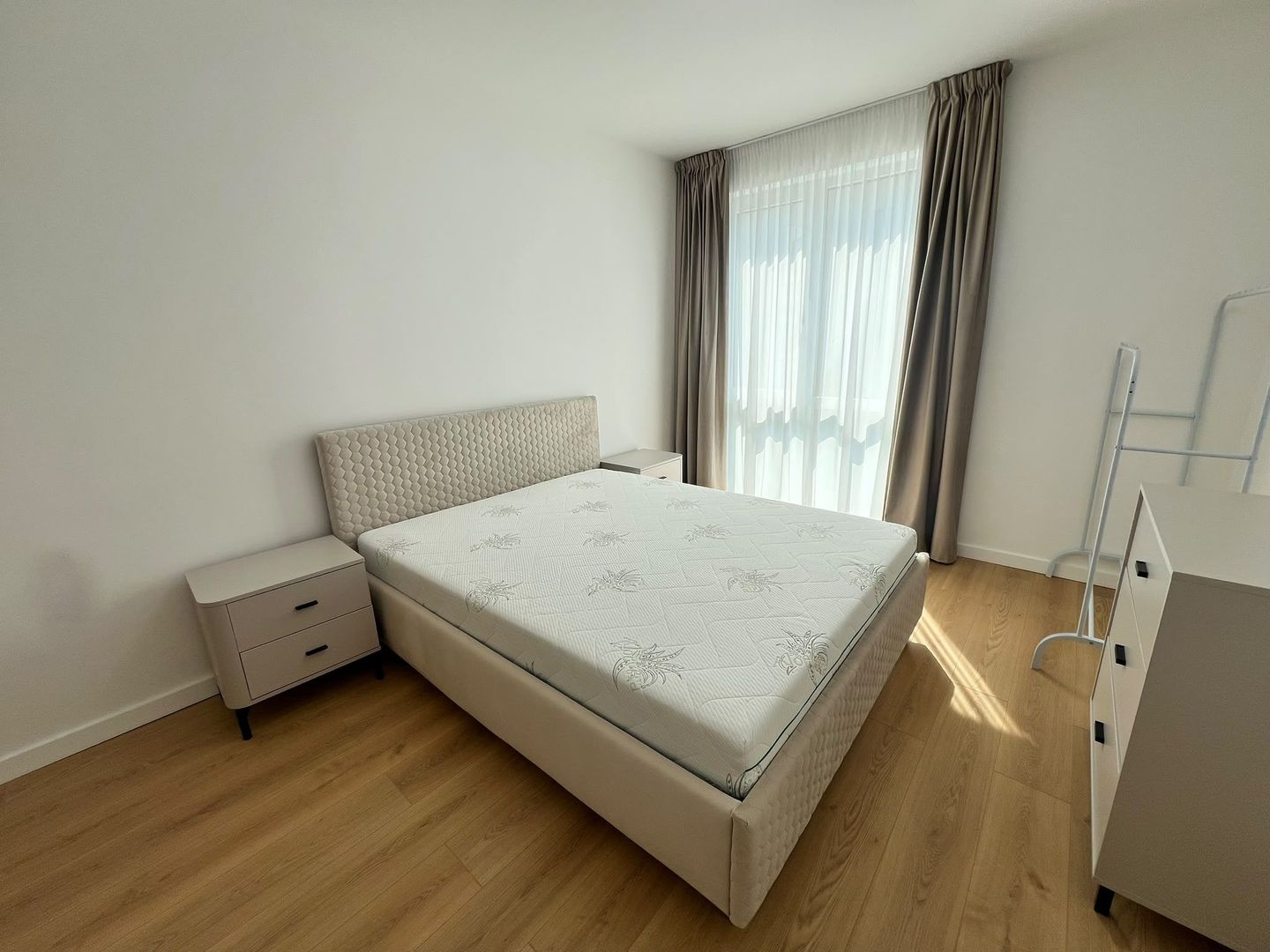 Apartament cu 2 camere | 60 mp + 10 mp terasa | Garaj Subteran | Zona Vivo - Poză 9