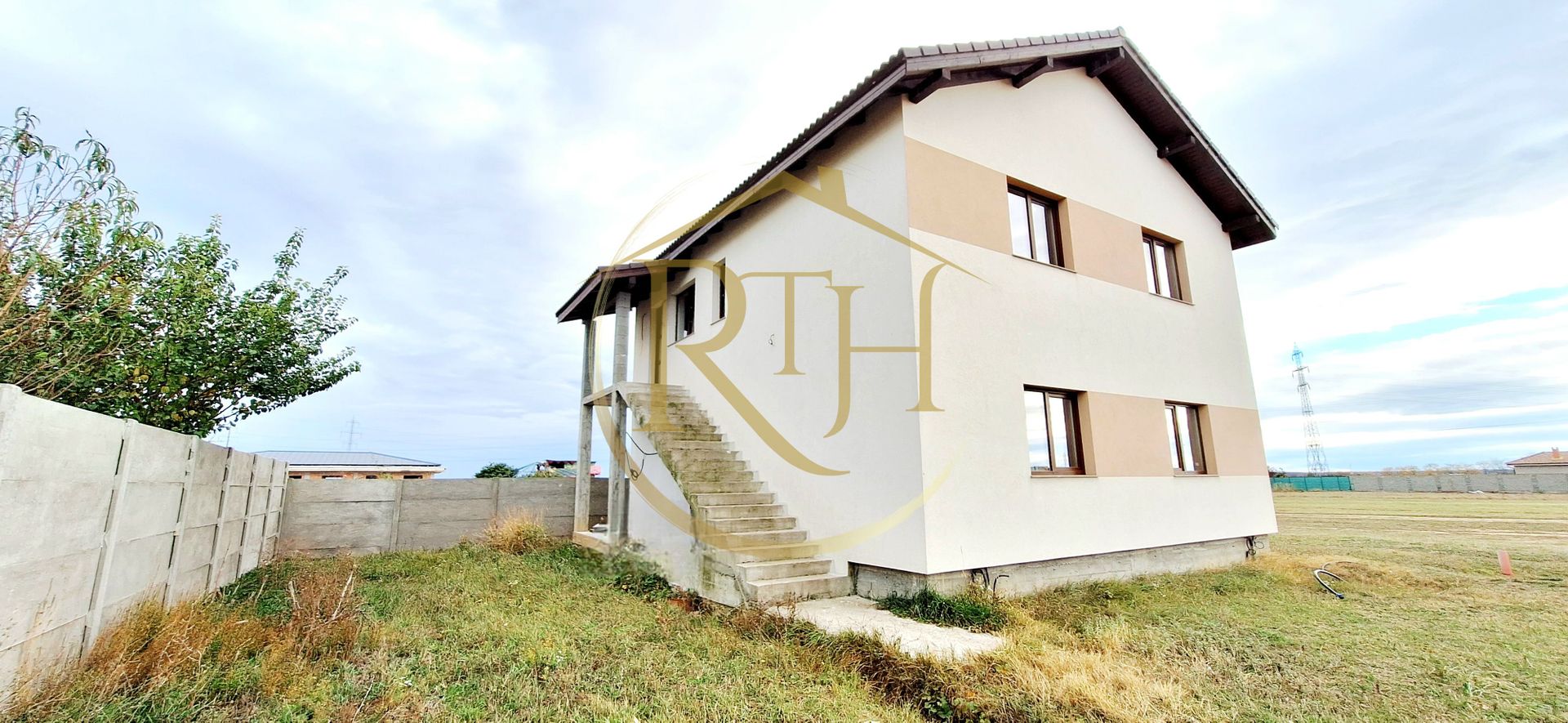 Se vinde duplex modern cu 3 camere  plus teren in Giroc ,zona linistita. - Poză 2