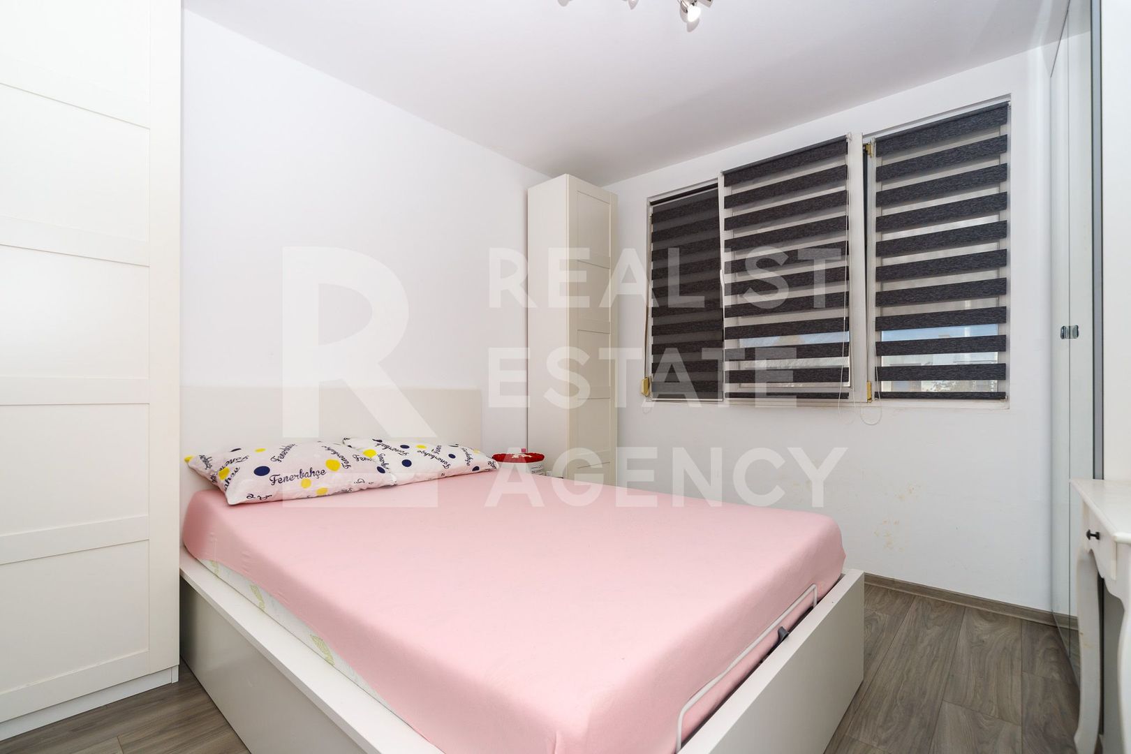 Vânzare, apartament, 3 camere, zona Drumul Taberei - Poză 11