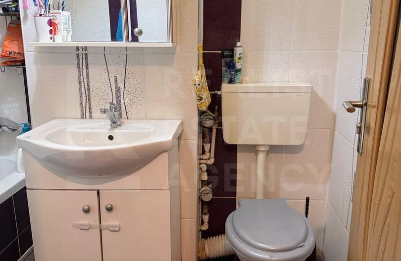 Chirie, apartament cu 2 camere în zona Drumul Taberei, București - Poză 15